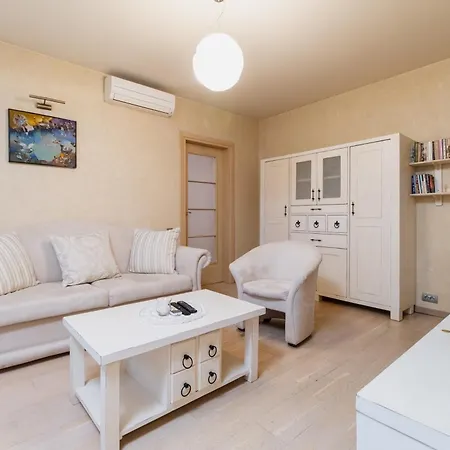 아파트 Elegant 1-bedroom 플로브디프